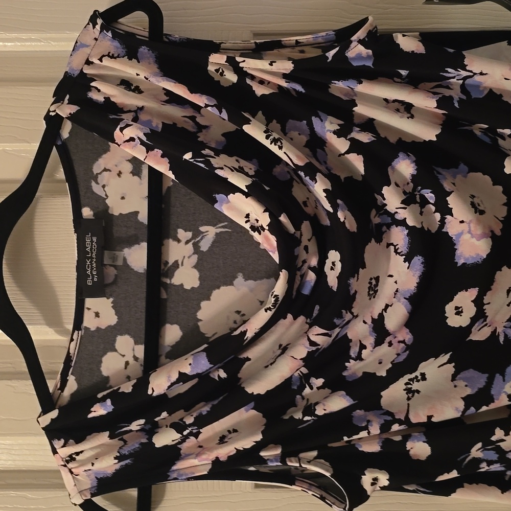 BLACK LABEL WOMEN'S BLACK AND PINK FLORAL DRAPED NECK SLEEVELESS TOP SIZE LARGE